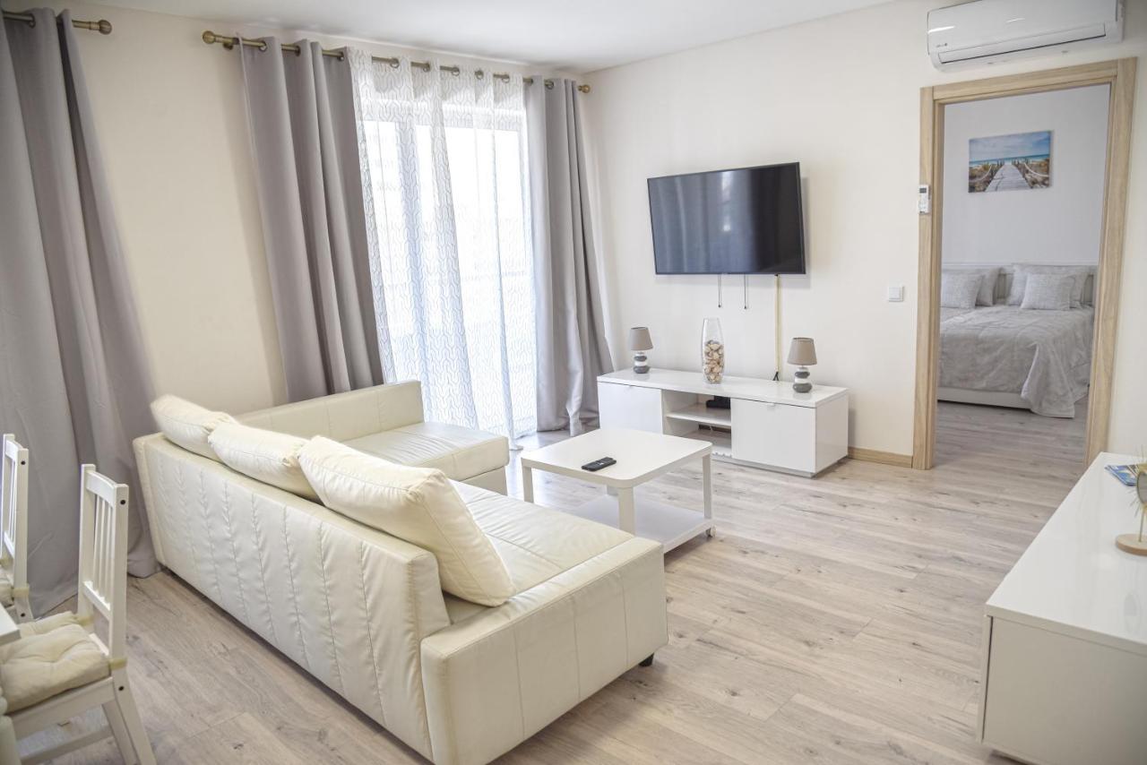 Apartamento Elegante Com Garagem E Piscina Na Praia Da Rocha Portimão Exterior foto