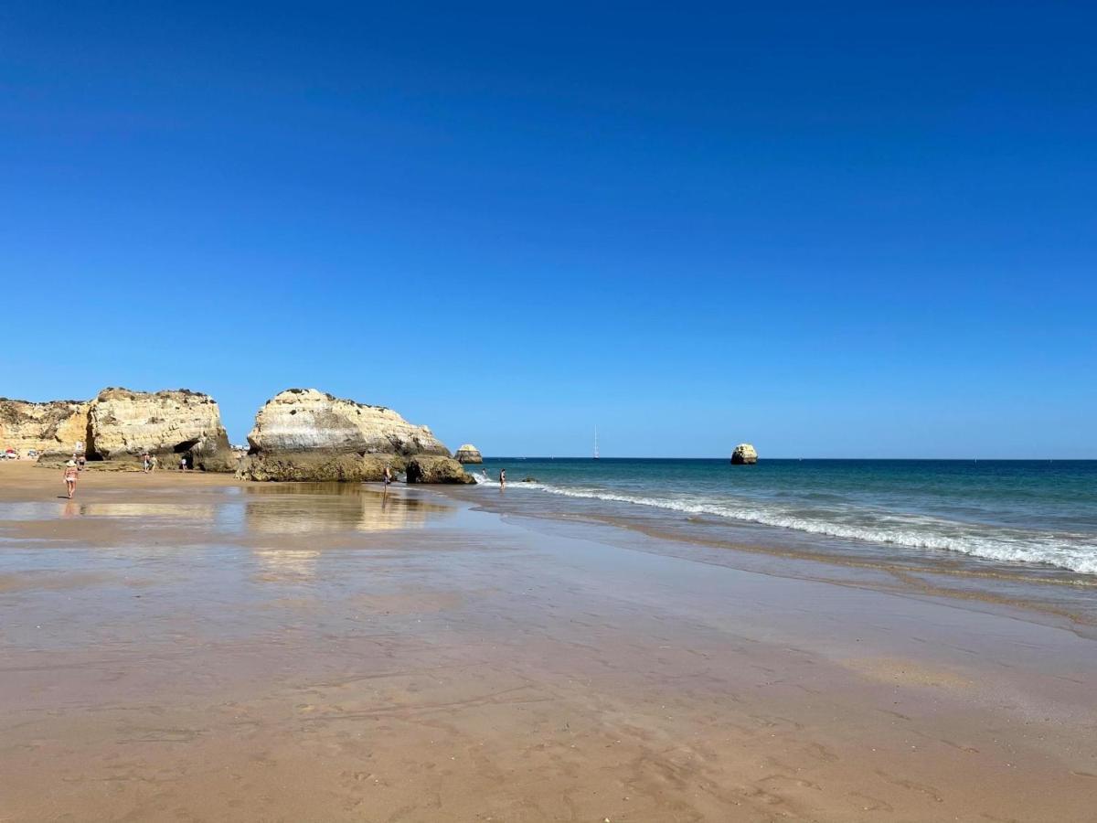 Apartamento Elegante Com Garagem E Piscina Na Praia Da Rocha Portimão Exterior foto