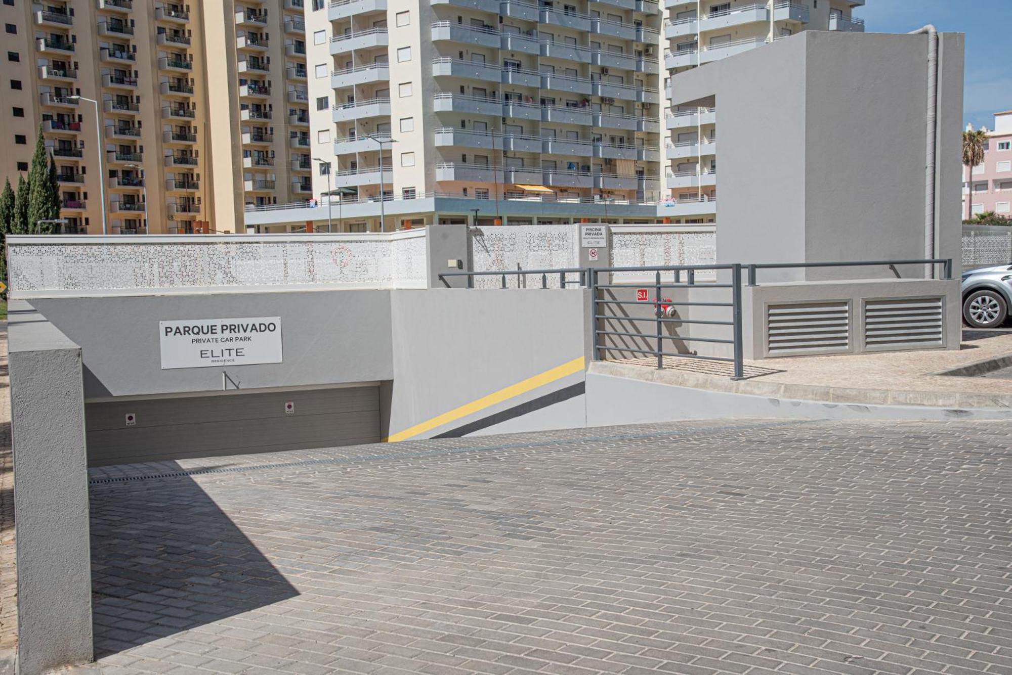 Apartamento Elegante Com Garagem E Piscina Na Praia Da Rocha Portimão Exterior foto